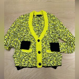 Rag & Bone sweater like new. Womens size small. Yellow and black very good !